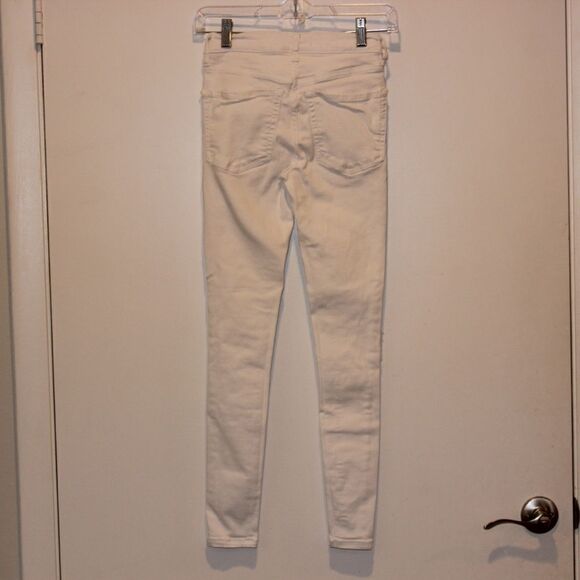 Free People Mis rise White Distressed Skinny Jeans Women Size 24 - Picture 6 of 10